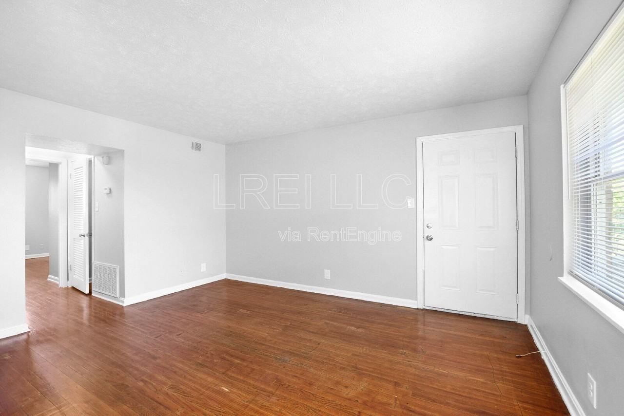 3204 Orchard Manor Cir #3 - Photo 6 of 15