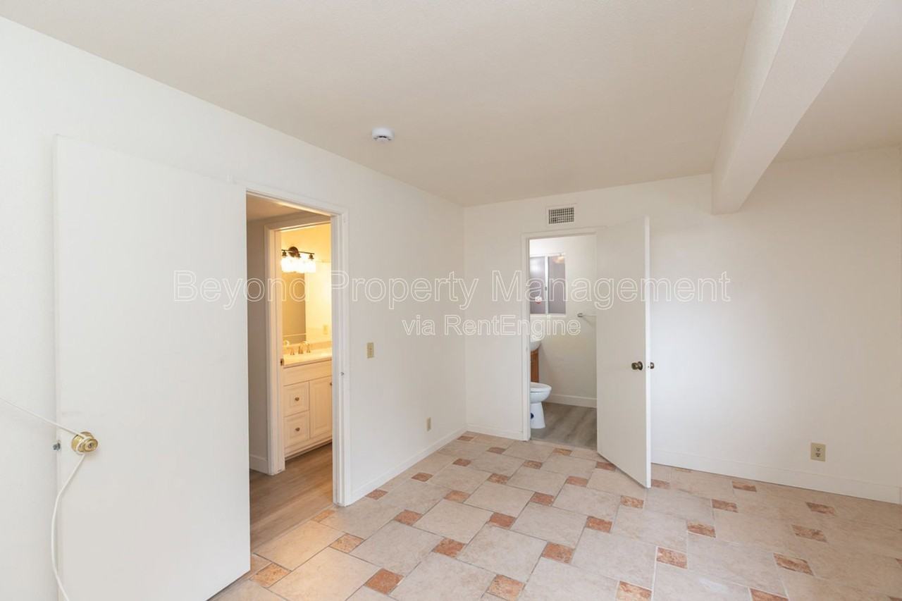 3725 Orion Dr - Photo 6 of 29