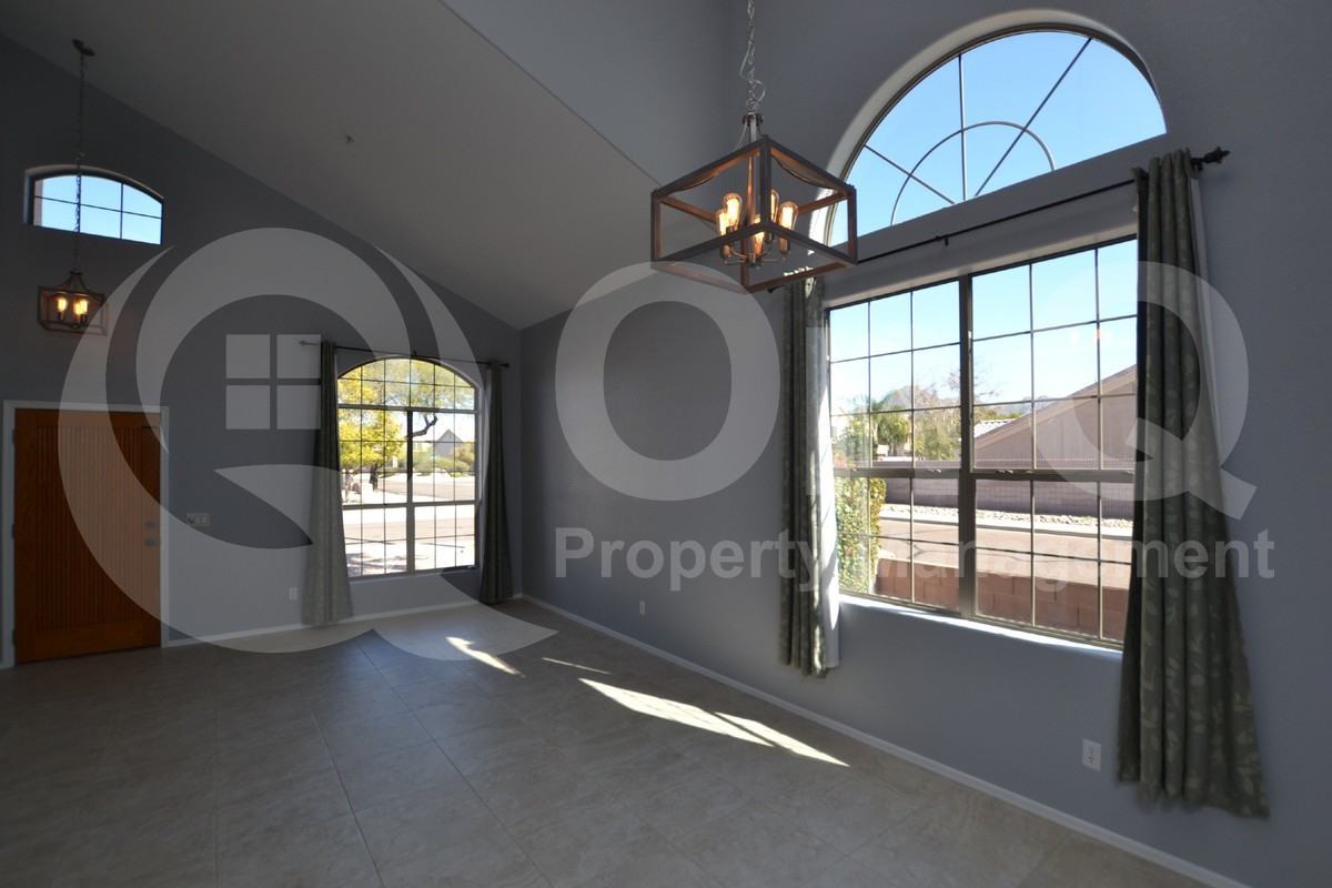 9711 E Palm Ridge Dr - Photo 3 of 25