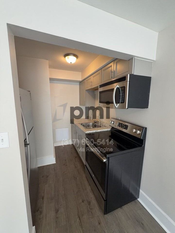 822 Christian Pl #25 - Photo 7 of 33