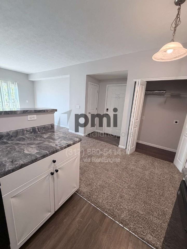 866 Taylor Station Rd #866-302 - Photo 3 of 12
