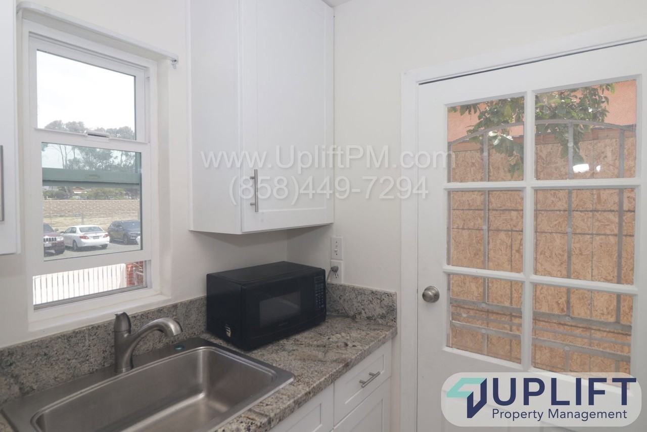 3011 Boston Ave - Photo 7 of 10