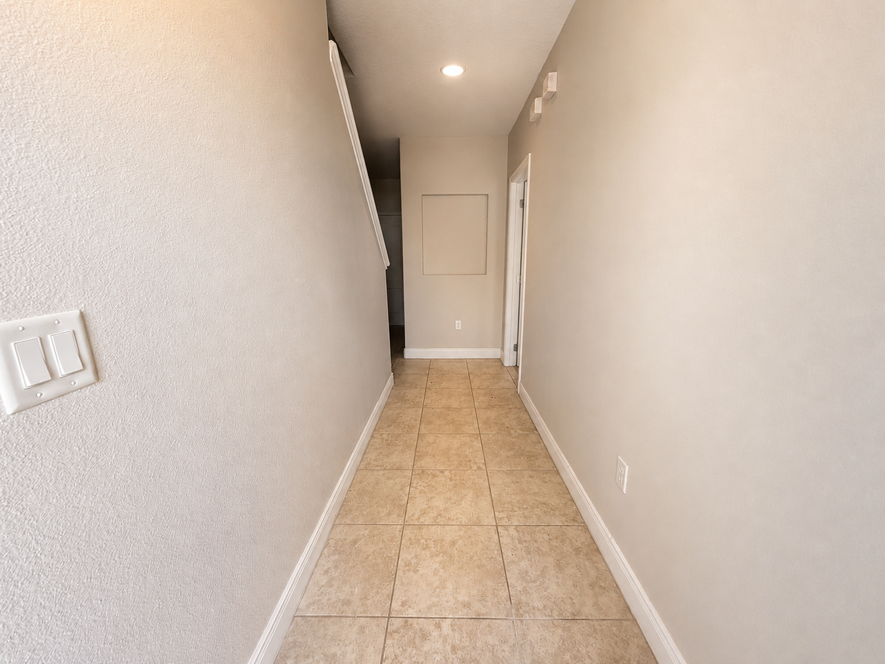 143 Kenny Blvd - Photo 3 of 11