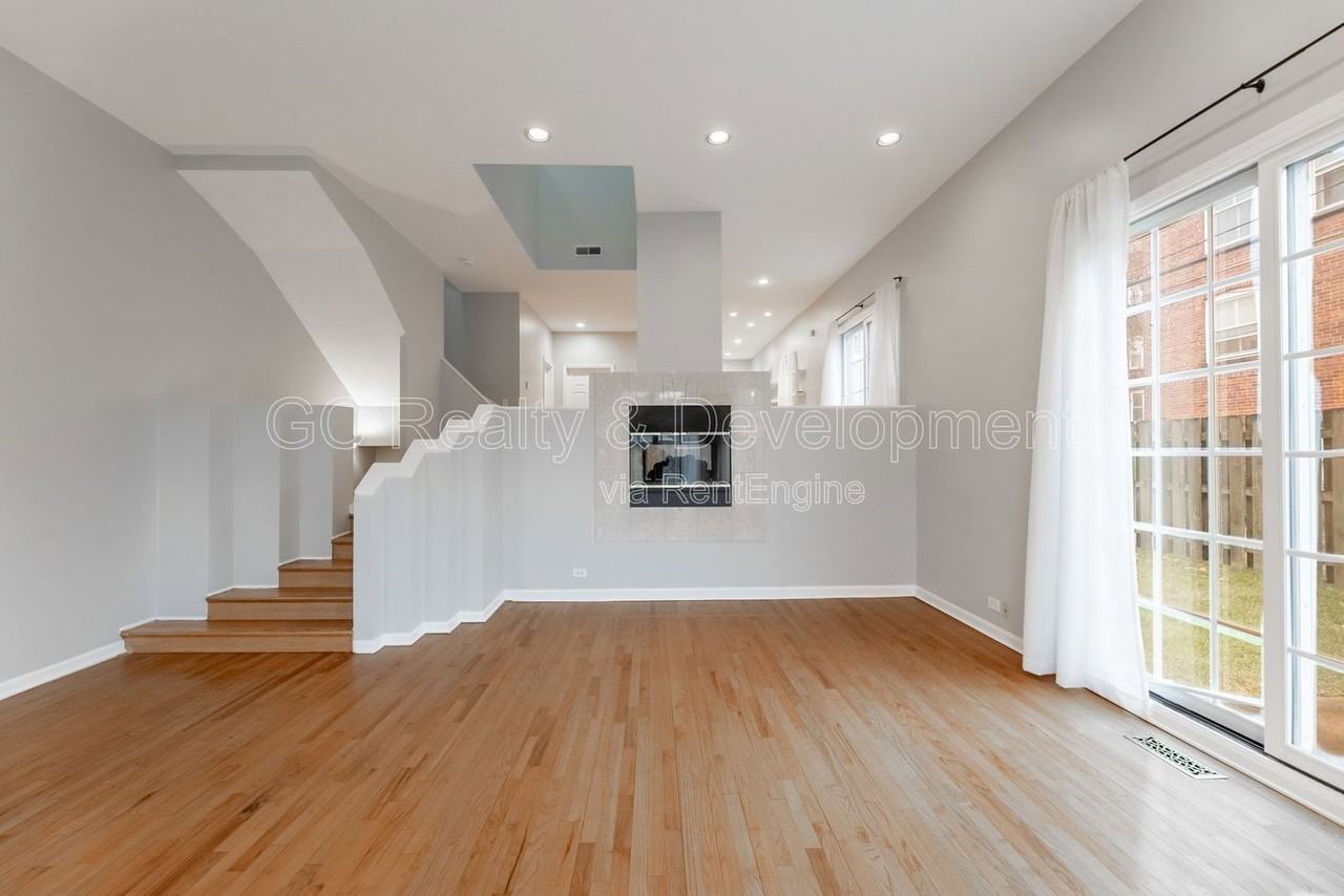 5424 S Ellis Ave #A - Photo 5 of 24