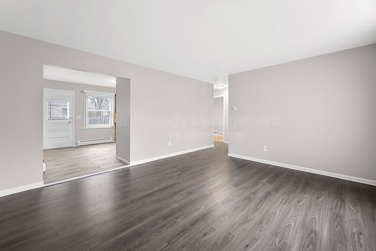 51623 Mound Rd #C - Photo 6 of 10