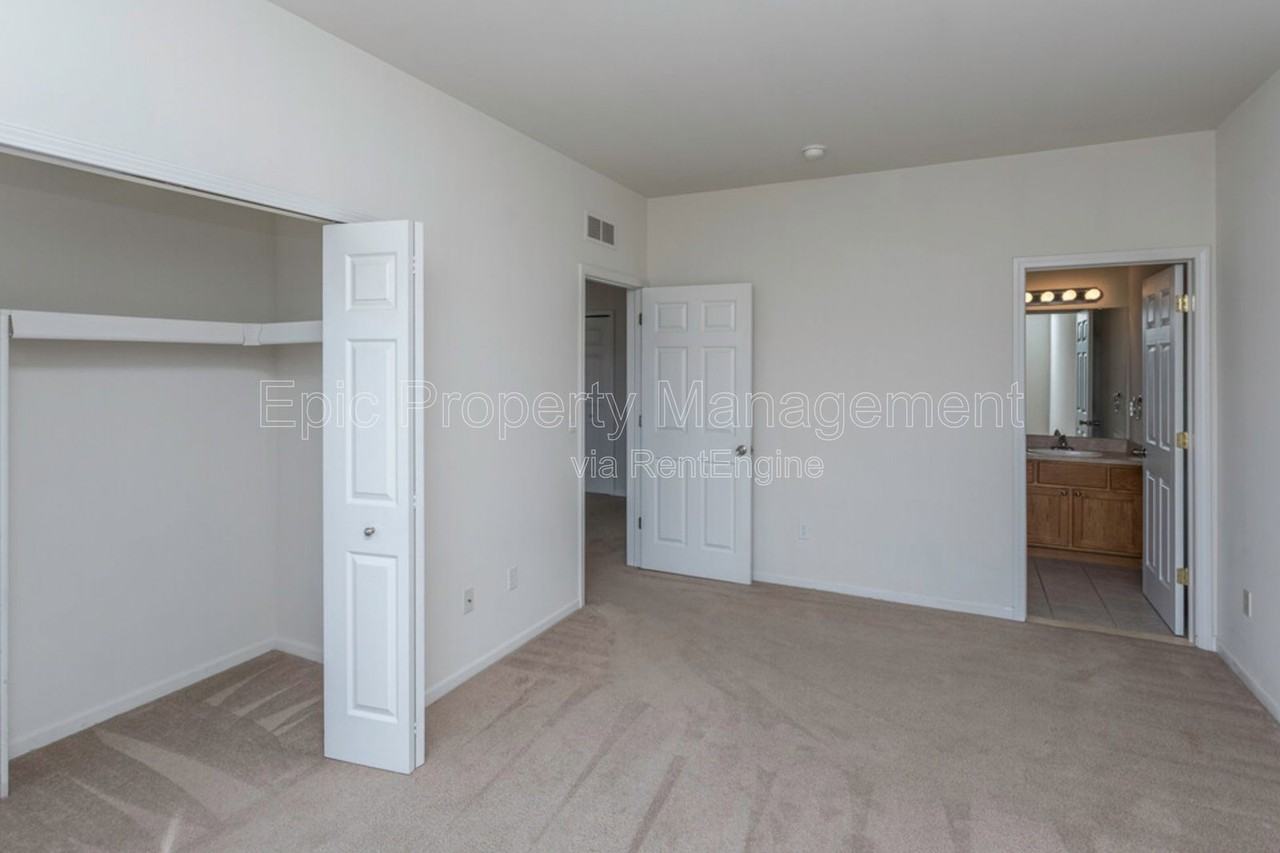 14120 Webster Dr - Photo 4 of 9