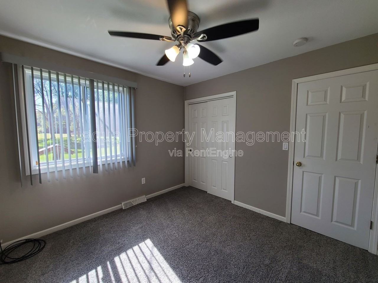 3970 Meadowbrook Rd - Photo 6 of 8