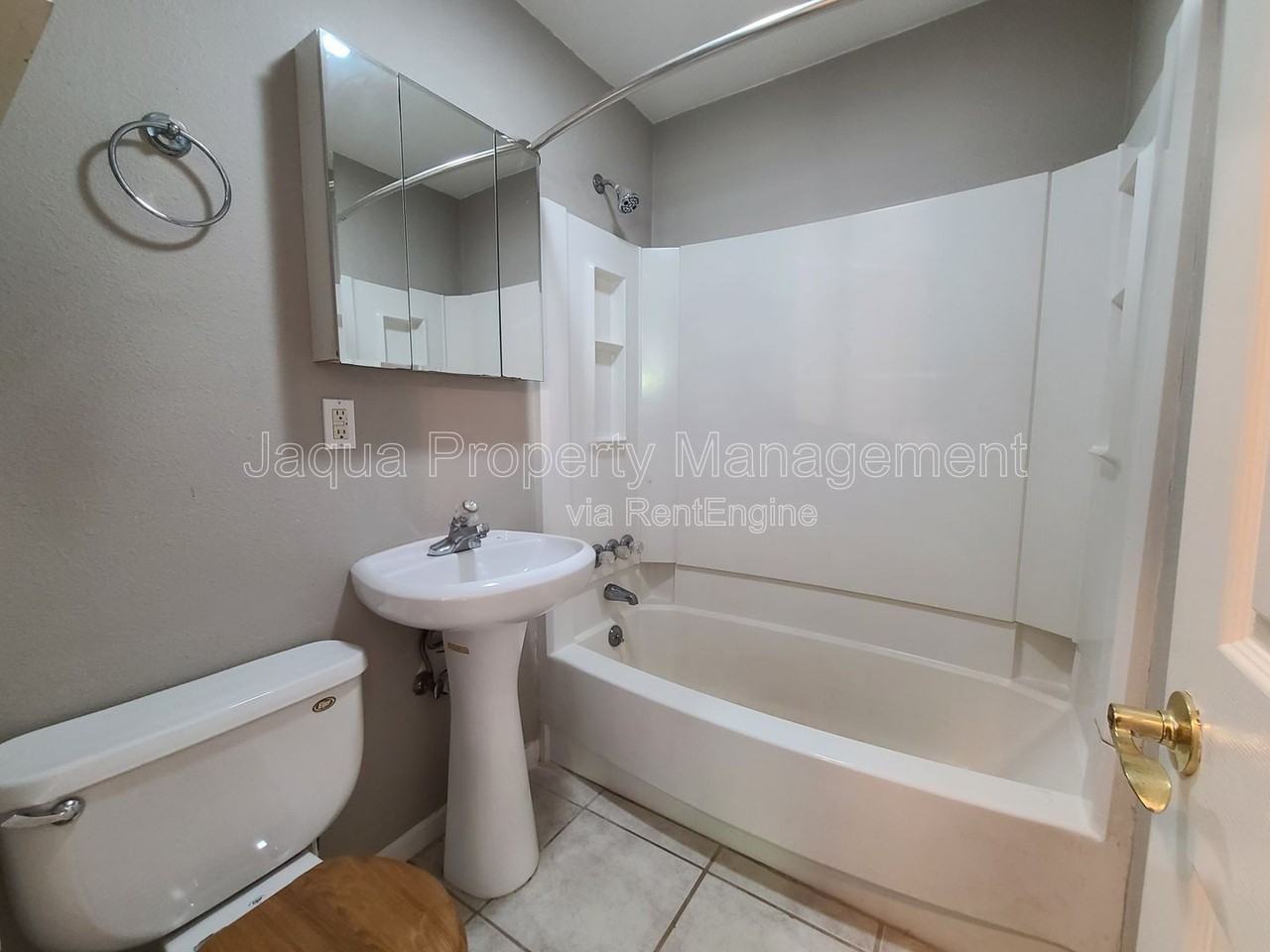 3970 Meadowbrook Rd - Photo 7 of 8