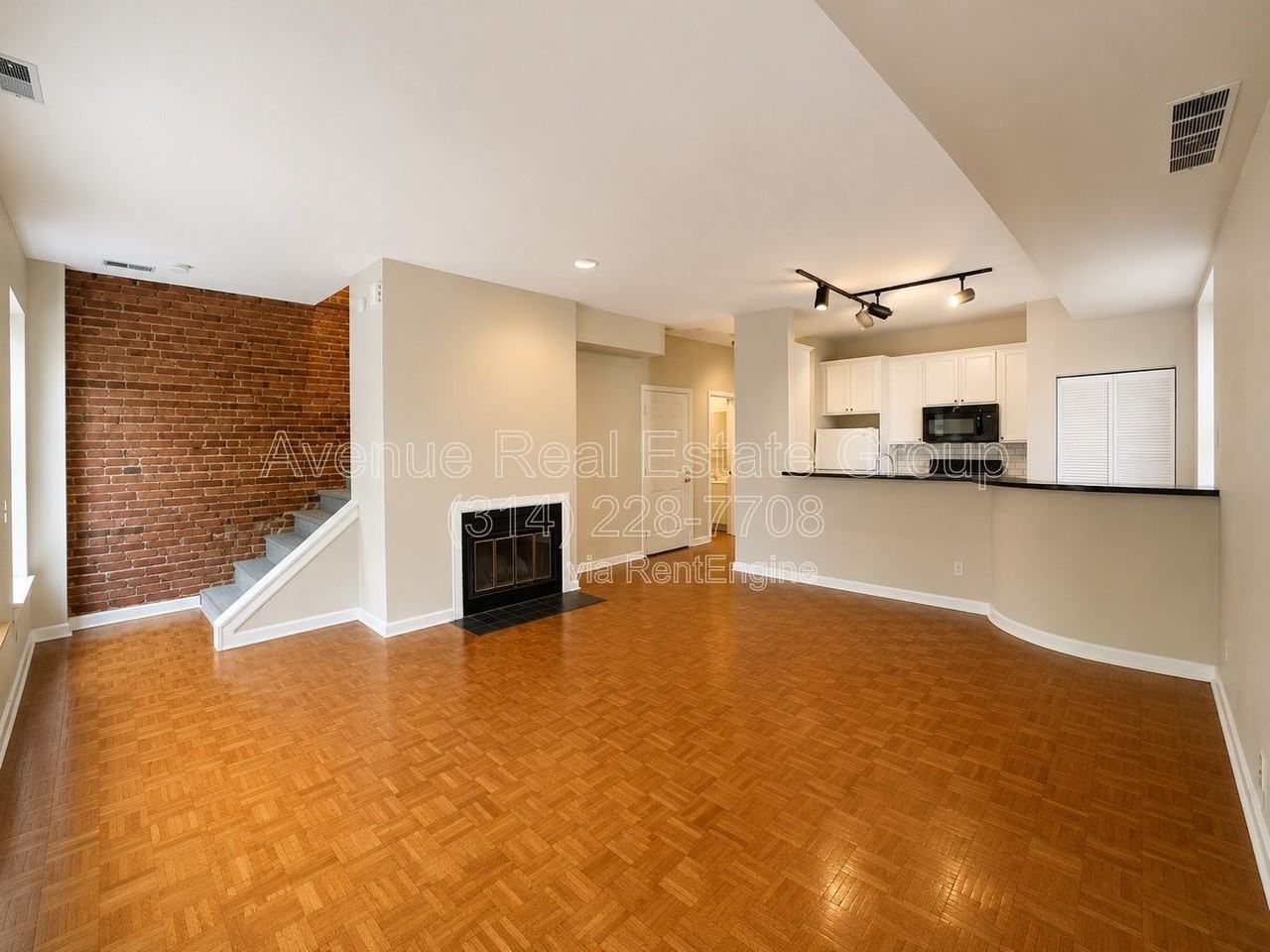 4366 W Pine Blvd #B - Photo 3 of 14