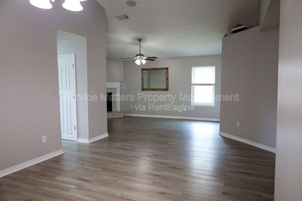5079 Cocoa Dr - Photo 4 of 23