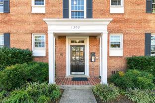 1303 S Walter Reed Dr #201 - Photo 1 of 1