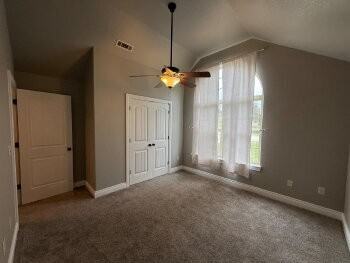 135 Caterpillar Ln - Photo 5 of 42