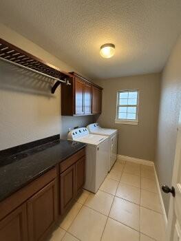 135 Caterpillar Ln - Photo 6 of 42