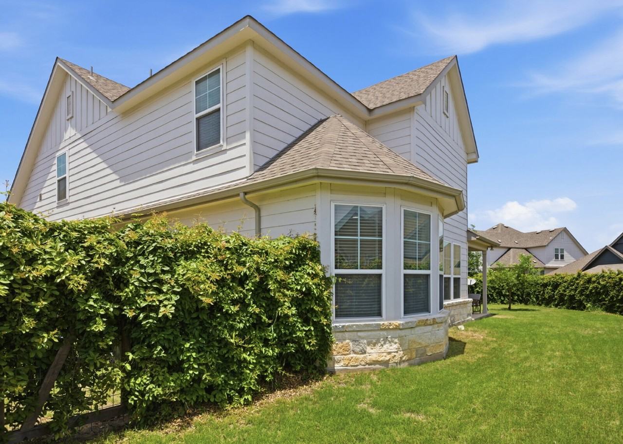 9010 Canopy Bnd - Photo 4 of 42
