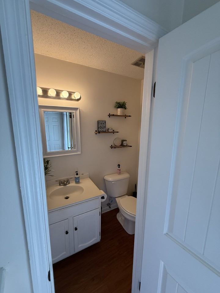 11 Battery Ln - Photo 2 of 14