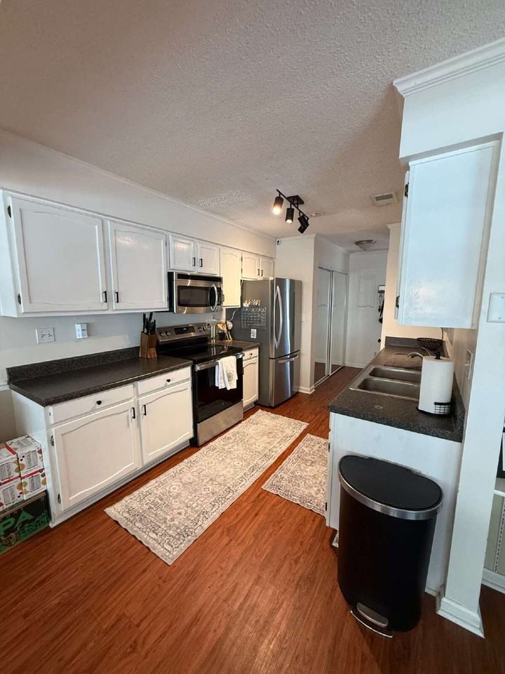 11 Battery Ln - Photo 7 of 14