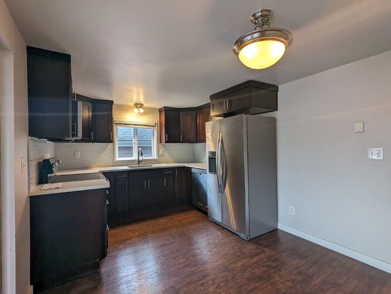 355 Nw 50th St - Photo 7 of 14