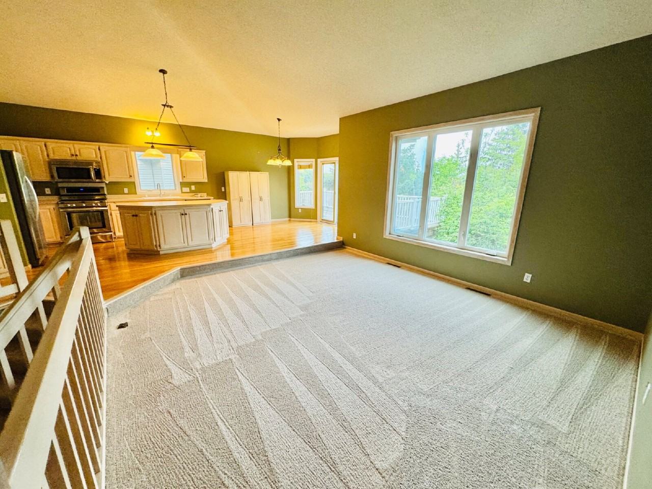 9120 Trotters Ln - Photo 4 of 48