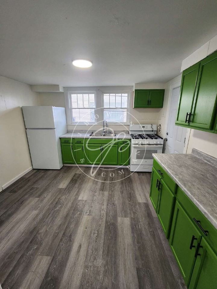 1354 Goodale Ave - Photo 6 of 16
