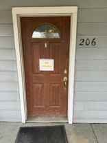 206 1/2 S Broadway St - Photo 1 of 1