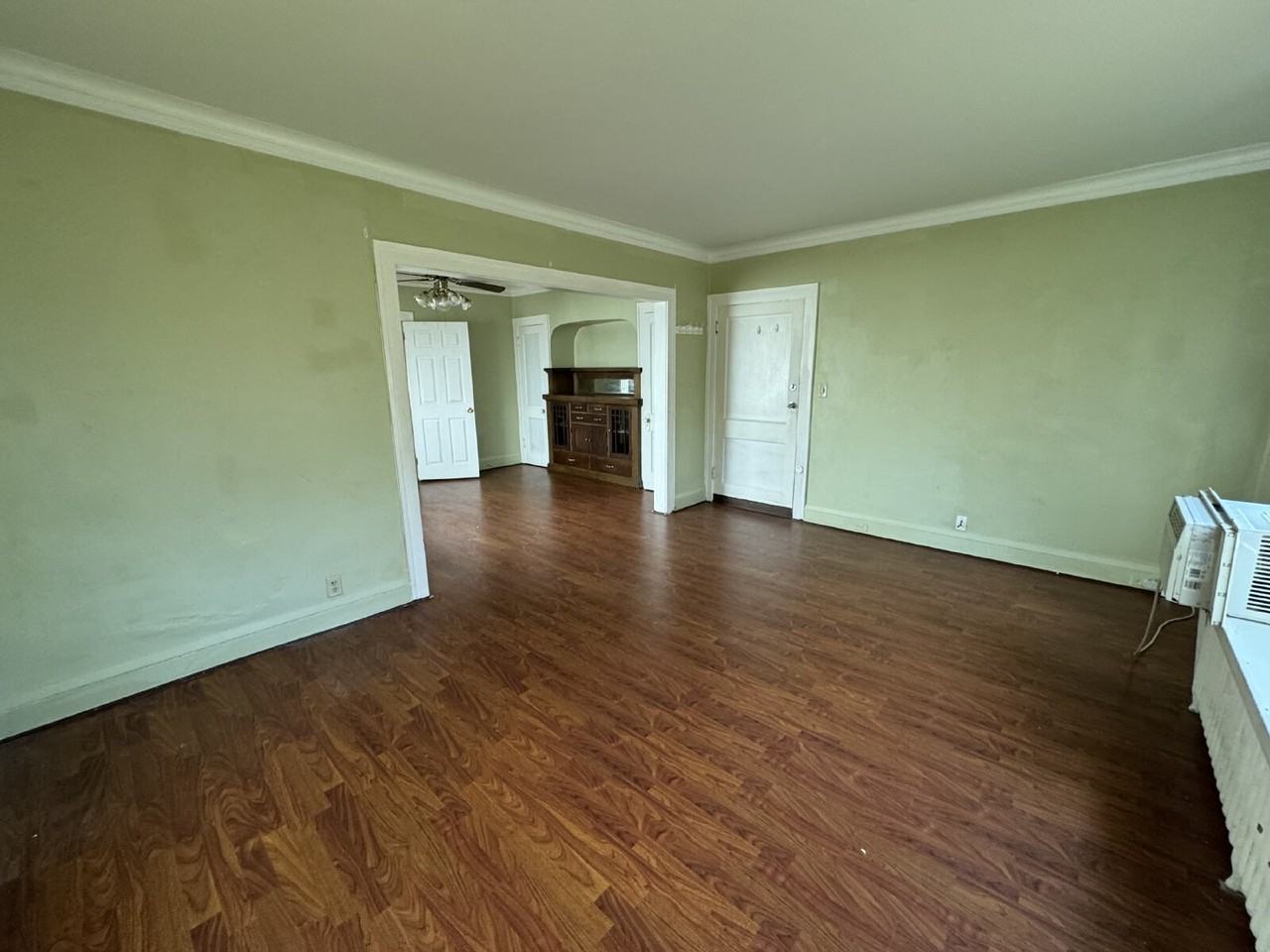 3925 Chicago Ave - Photo 4 of 14