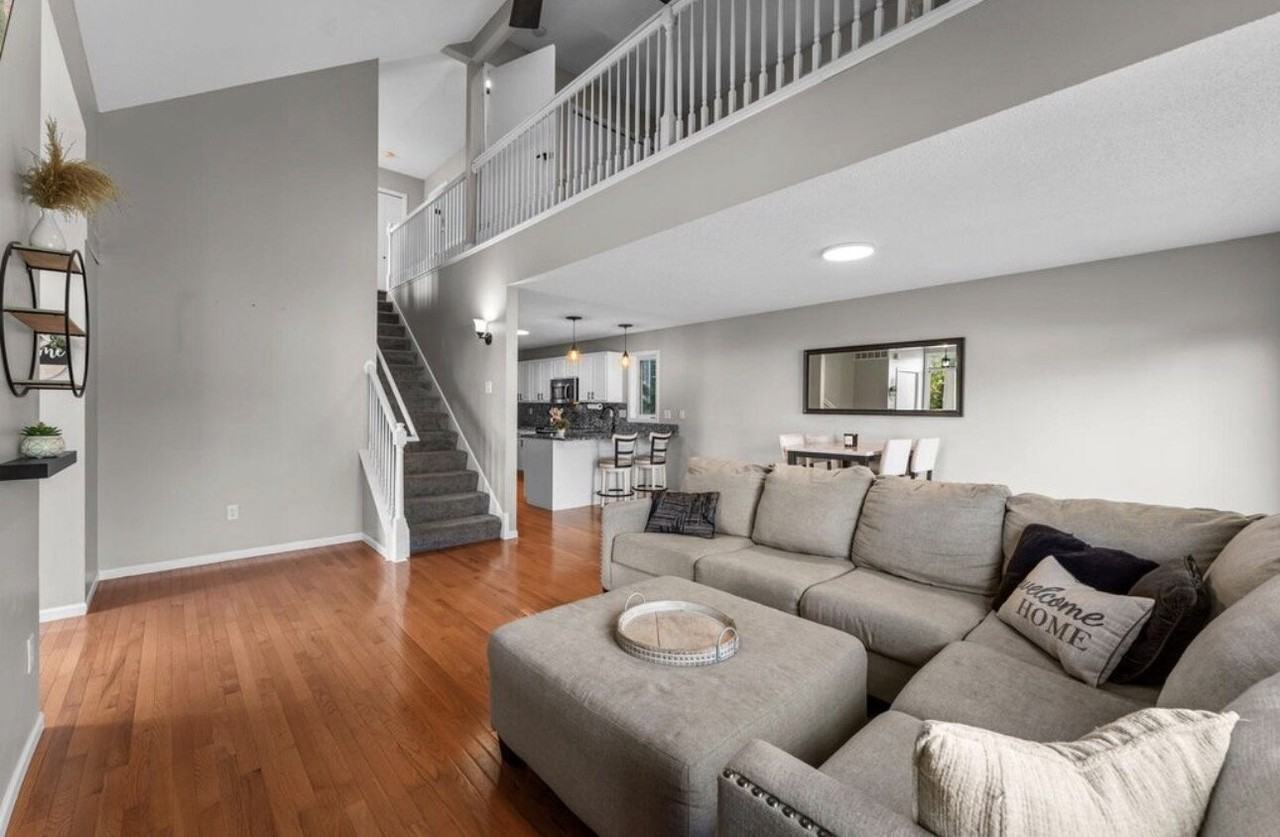 291 Appleblossom Ln - Photo 3 of 36
