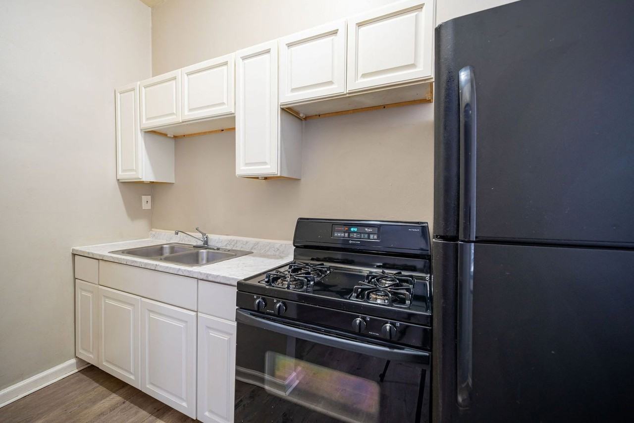571 E Rich St #9 - Photo 4 of 8