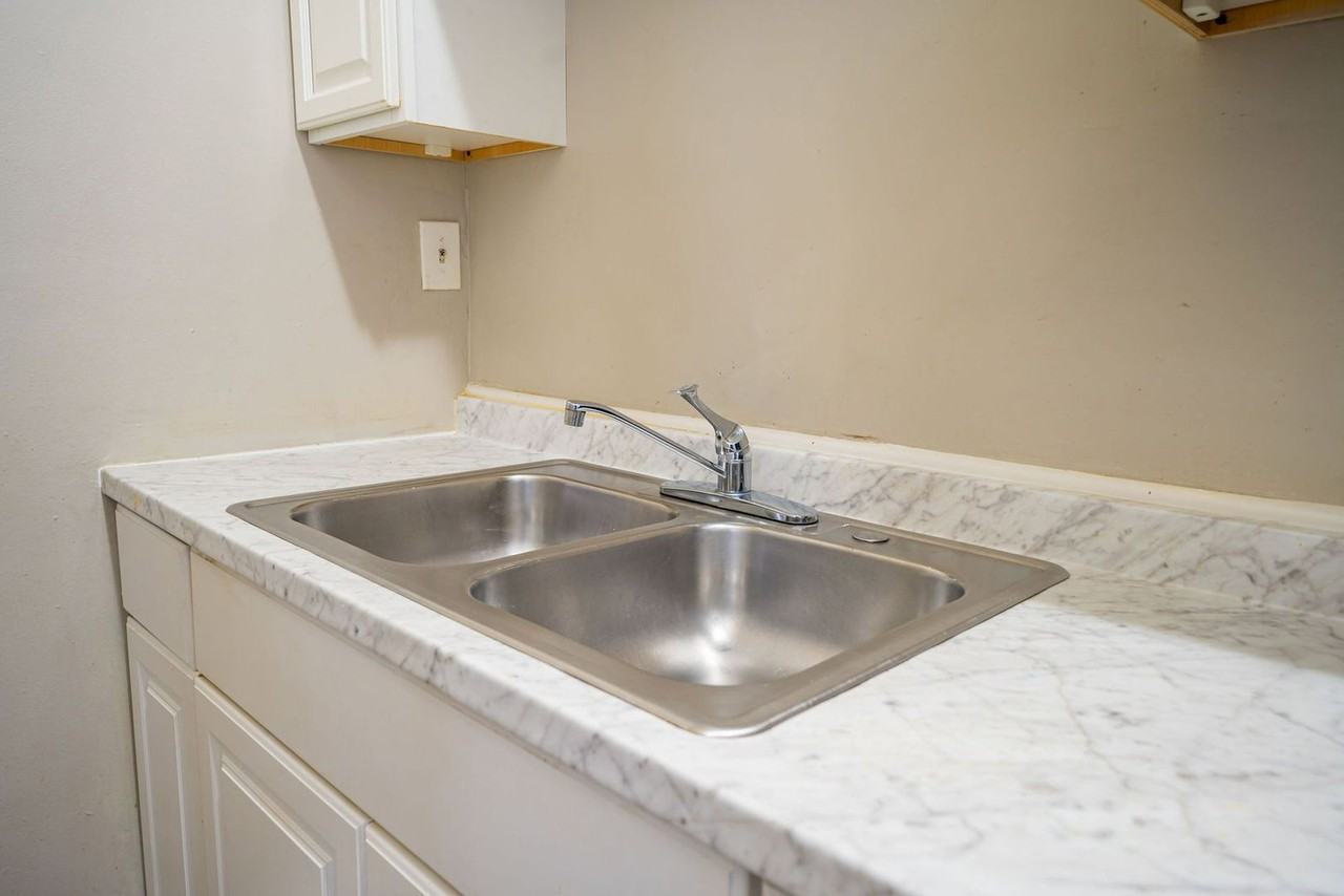 571 E Rich St #9 - Photo 5 of 8