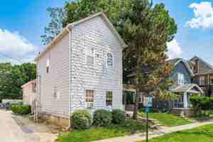 featured image of 1518 Worthington St #A