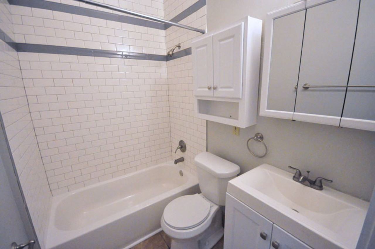 1518 Worthington St #A - Photo 6 of 13