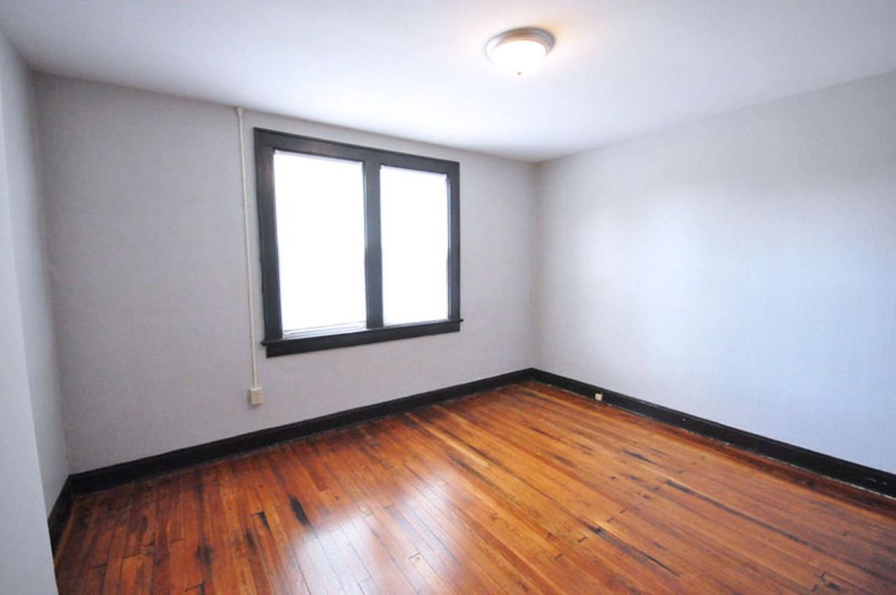 388 Hanford St - Photo 6 of 14
