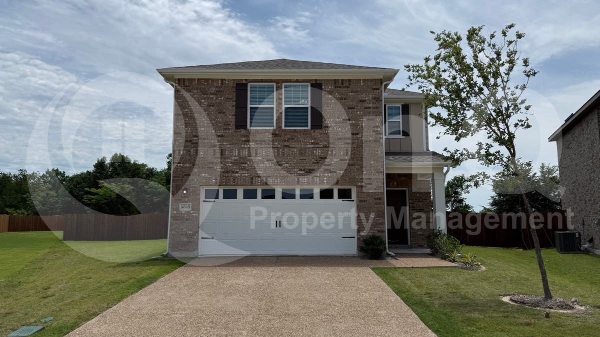 4529 Wood Fern Rd - Photo 2 of 30
