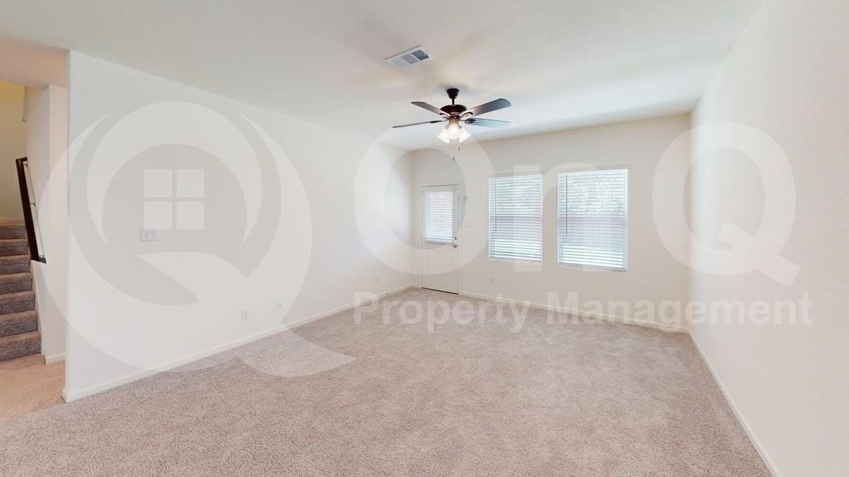 4529 Wood Fern Rd - Photo 7 of 30