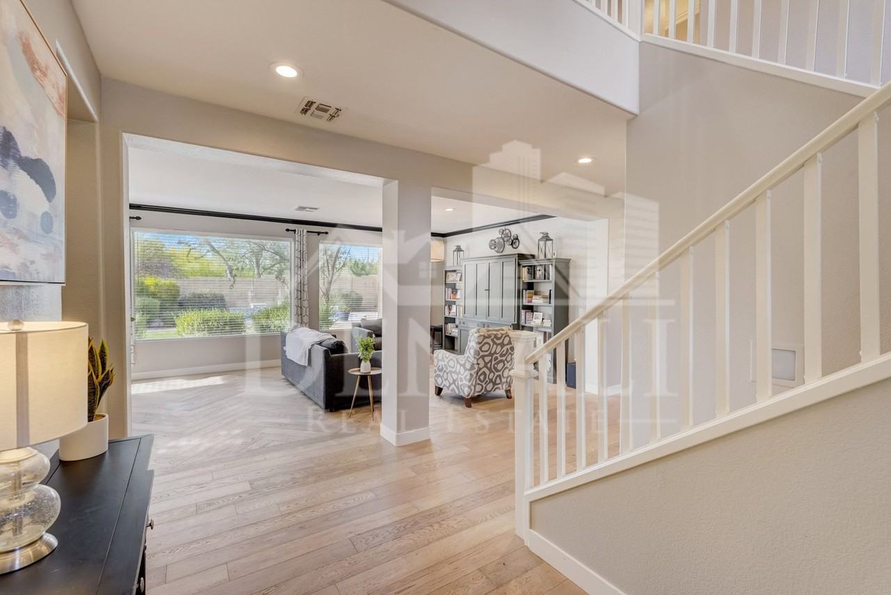 40844 N Union Trl - Photo 3 of 45