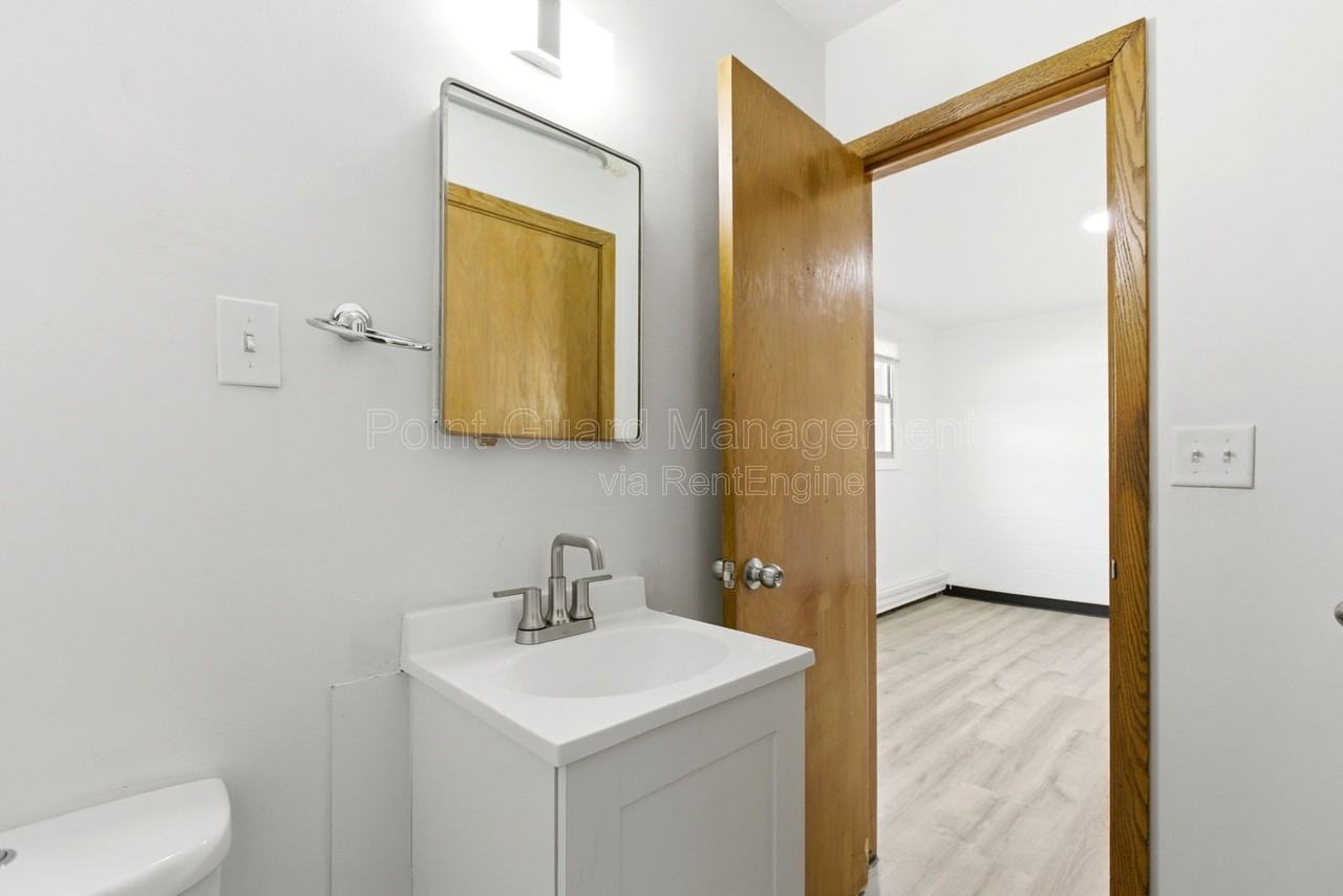 3309 S Jefferson Ave #3309-6 - Photo 6 of 8