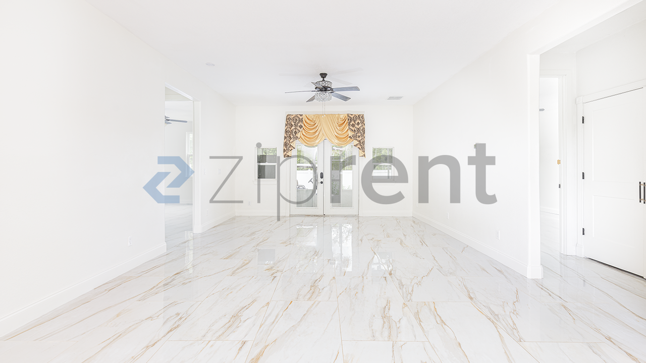 1445 Bird Rd - Photo 5 of 17