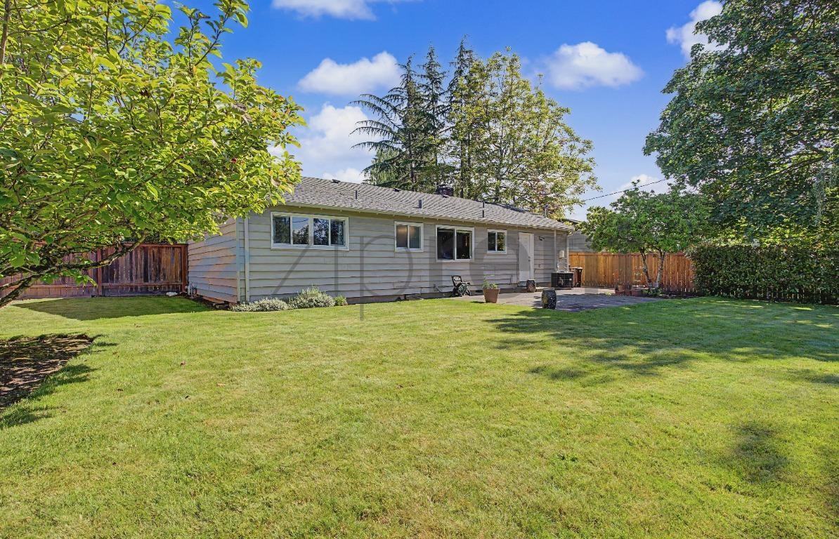 12720 Sw Edgewood St - Photo 7 of 22