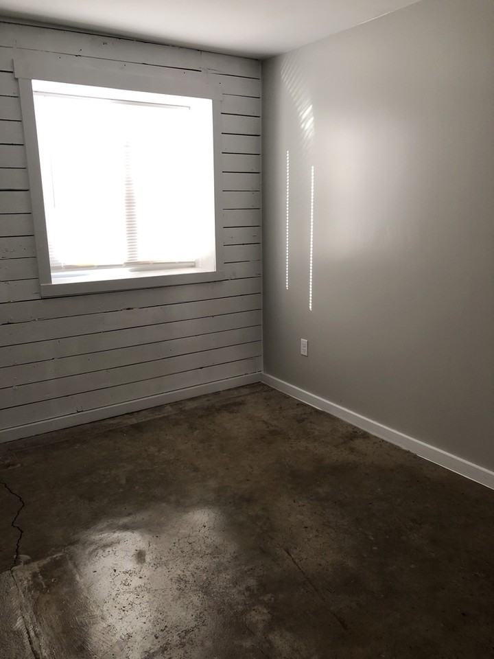 202 W Main Ave #B - Photo 6 of 6