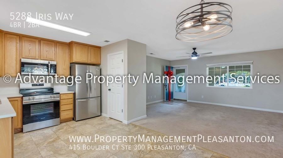5288 Iris Way - Photo 7 of 20