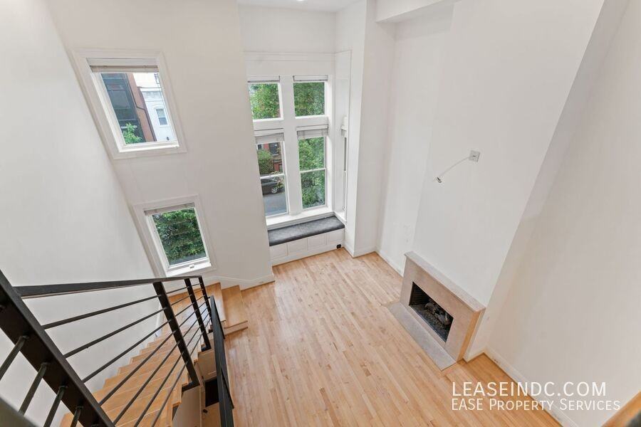 1922 12th St Nw #2 - Photo 7 of 34