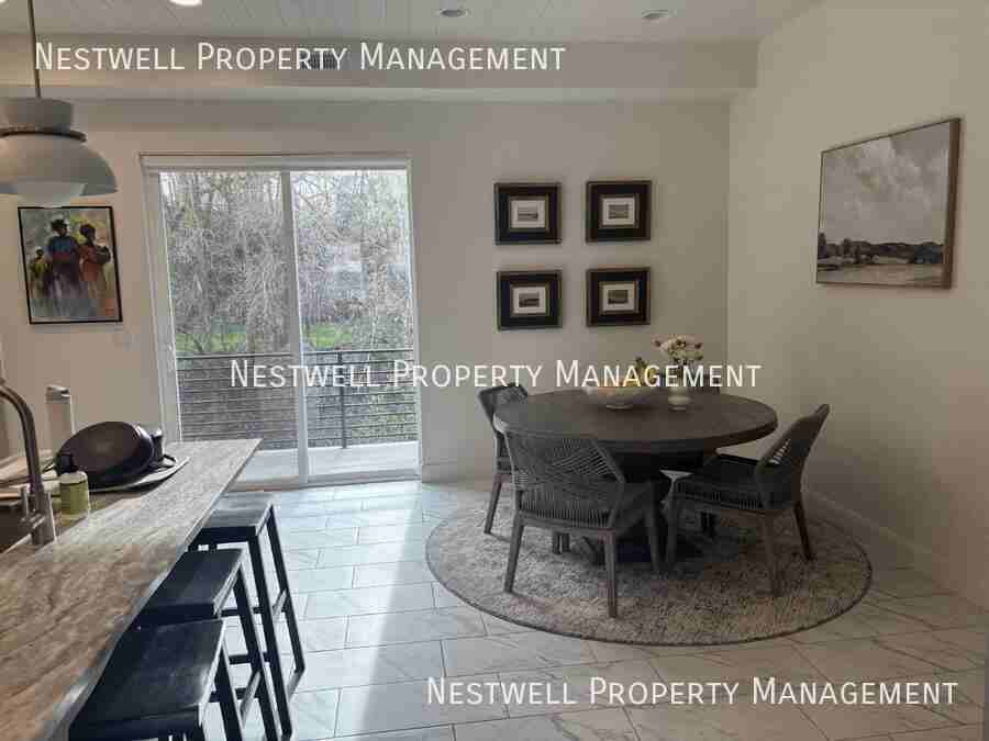 4022 S Burch Creek Way - Photo 2 of 9