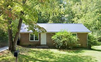 featured image of 2050 Wildwood Rd