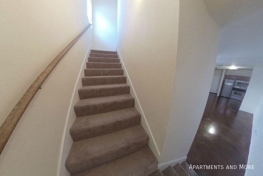 917 Wood Rd - Photo 7 of 14