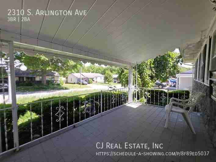 2310 S Arlington Ave - Photo 5 of 11