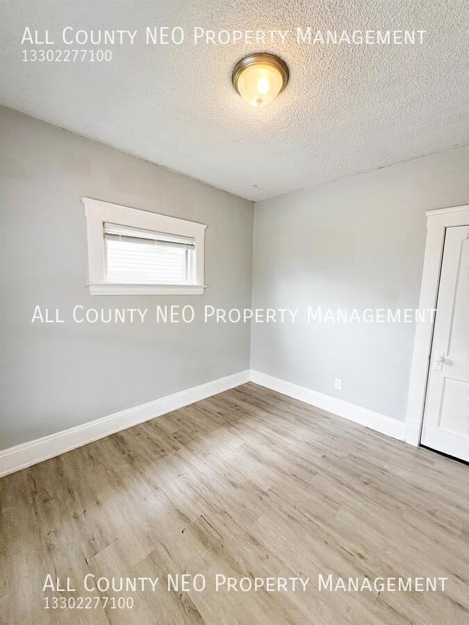 3452 W 91st St - Photo 7 of 10