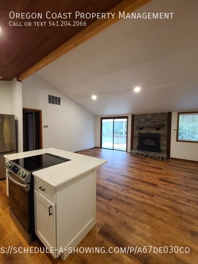 175 Sw The Pines Dr - Photo 2 of 22