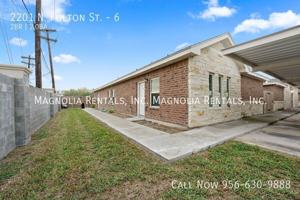 featured image of 2201 N Fulton St #6