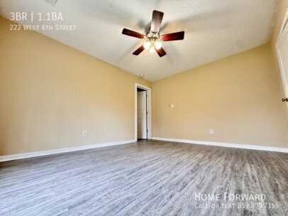 222 W Sixth St - Photo 7 of 17