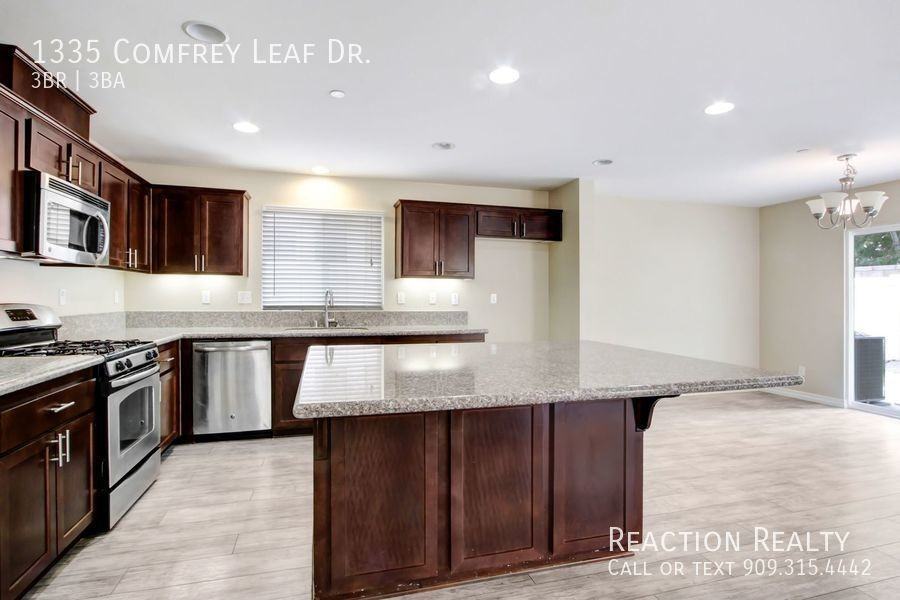 1335 Comfrey Leaf Dr - Photo 6 of 16