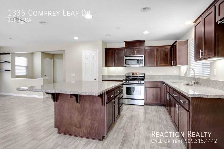 1335 Comfrey Leaf Dr - Photo 7 of 16